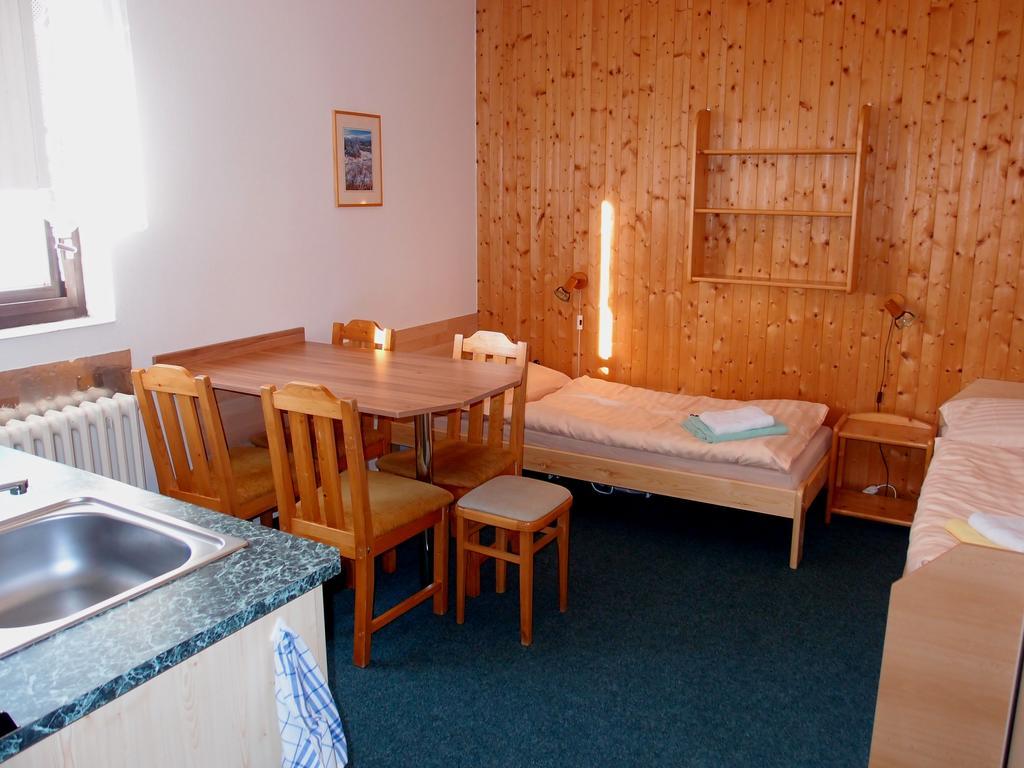 Pension Kubat Шпіндлерув-Млин Екстер'єр фото